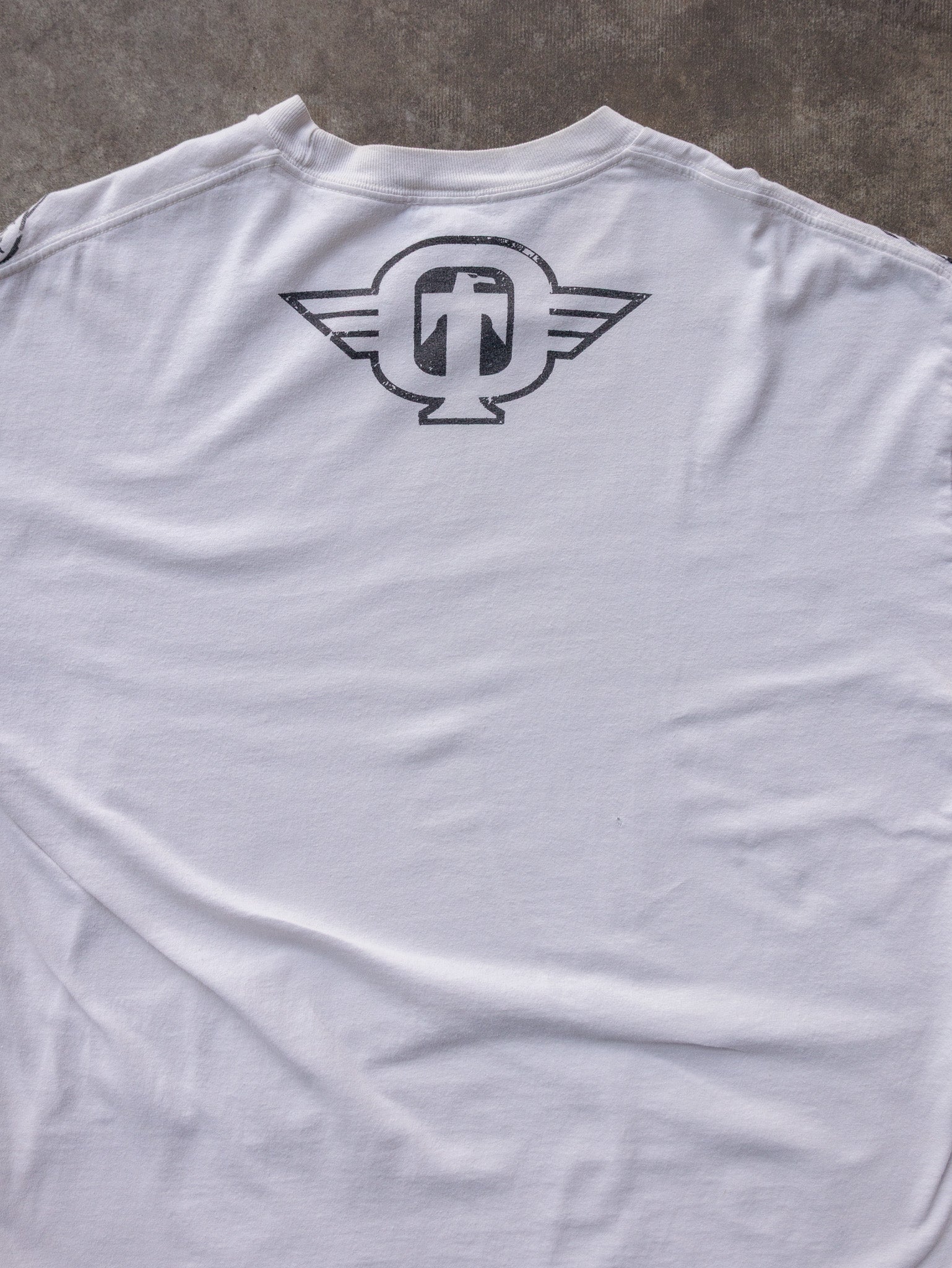 Vintage 00s White TapOut Skull Tee (XL)