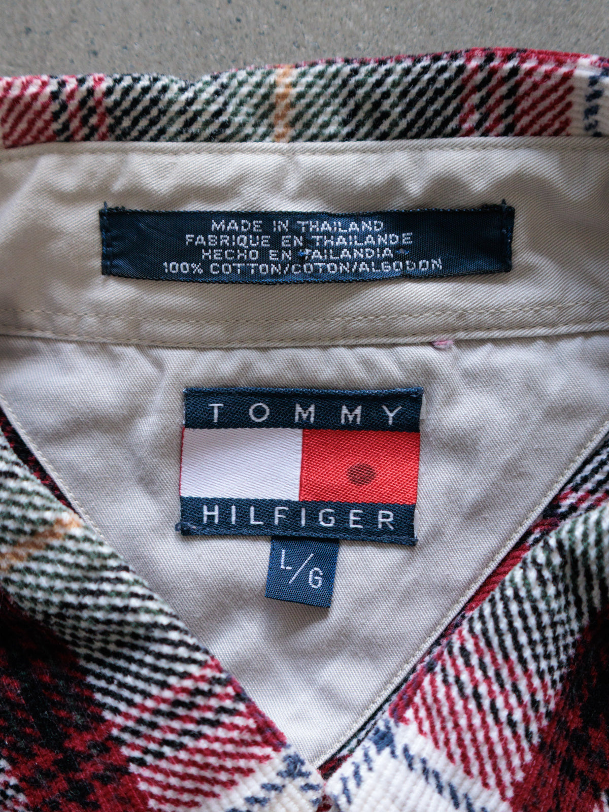Vintage 90s Red Plaid Tommy Hilfiger Flannel Shirt (L)