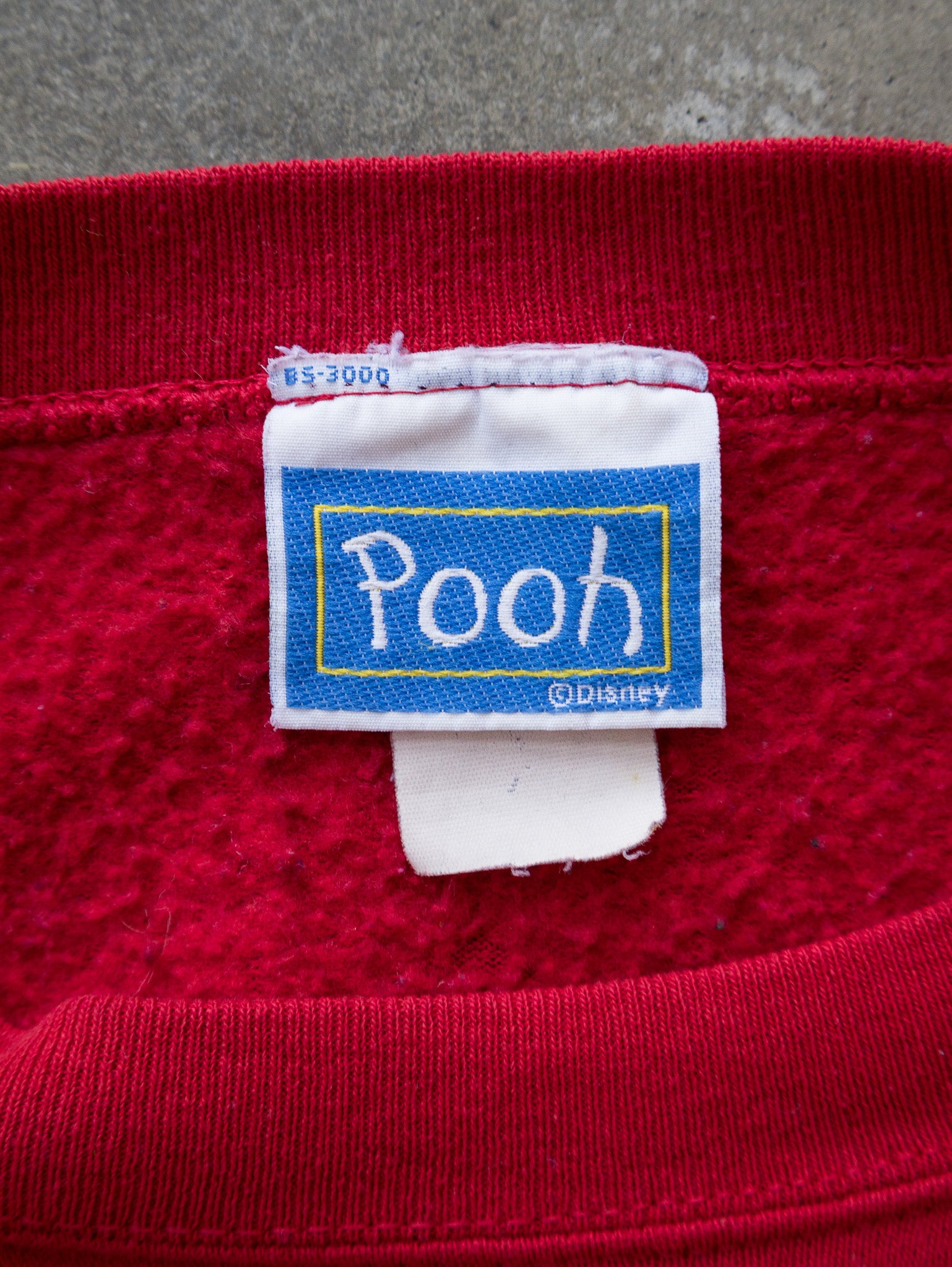 Vintage 90s Red Disney Mickey Spell Out Sweatshirt (M)