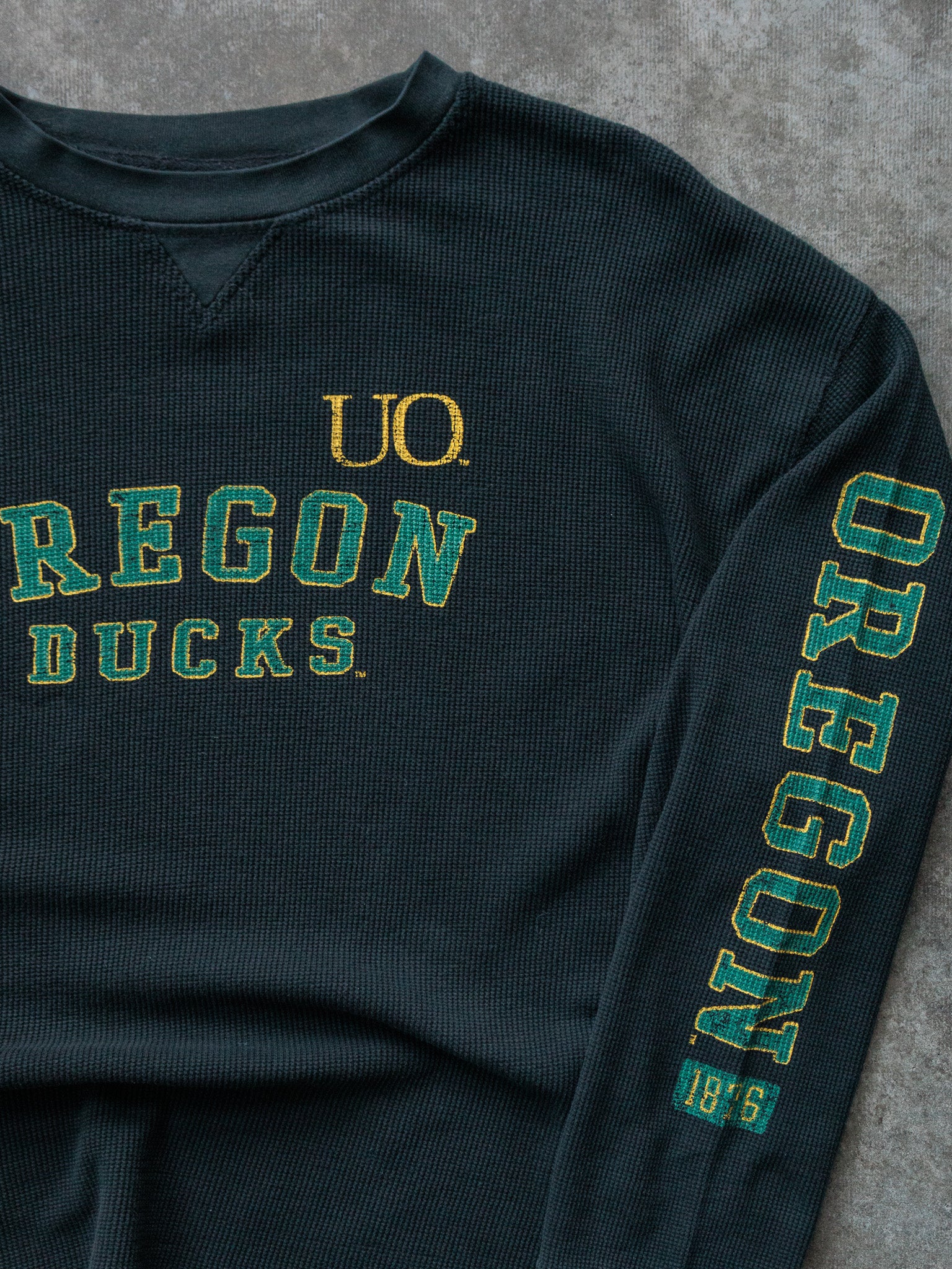 Vintage 00s Green Oregon Ducks Long Sleeve Tee (XL)