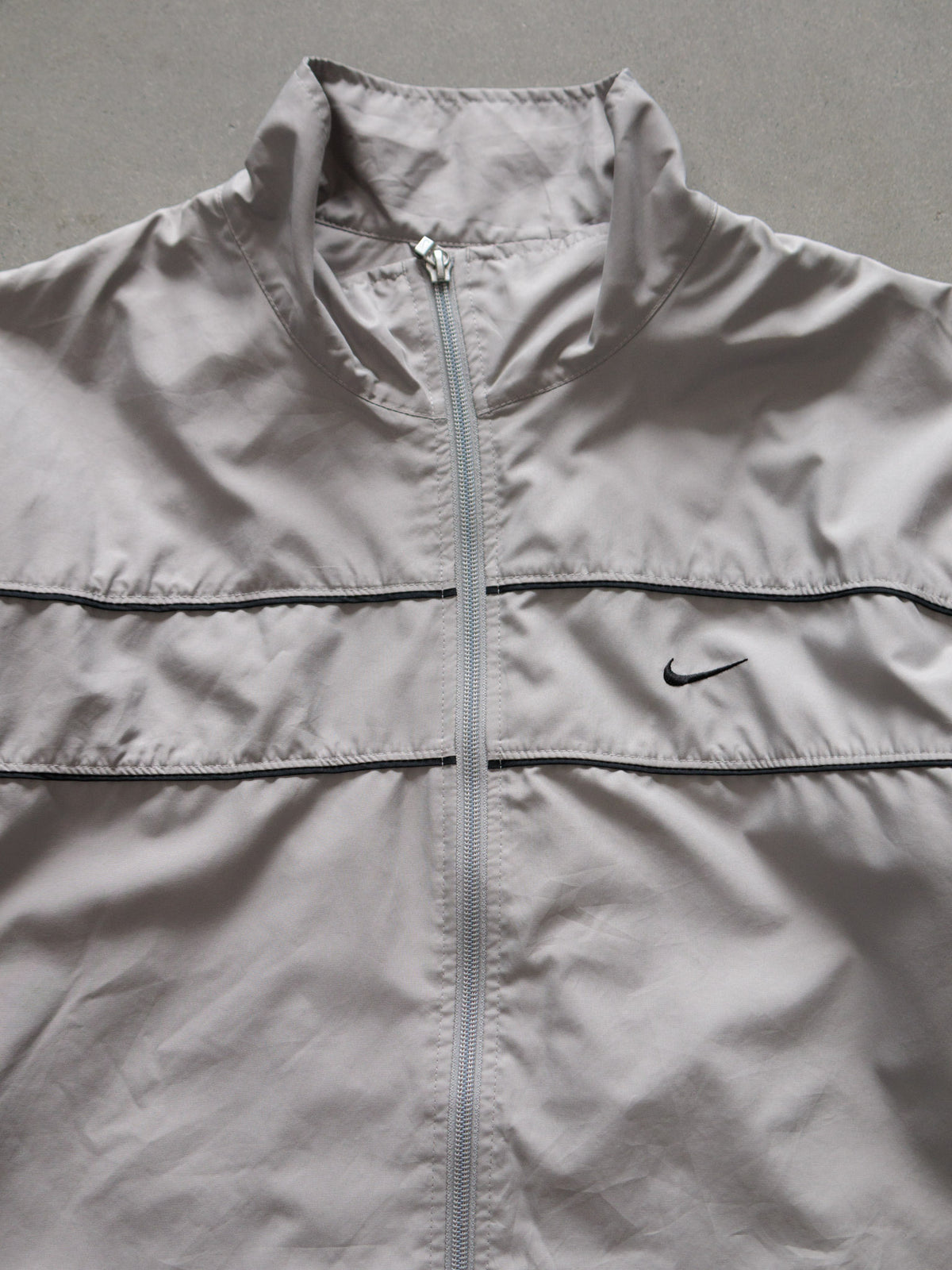 Vintage 00s Beige Nike Windbreaker (L)