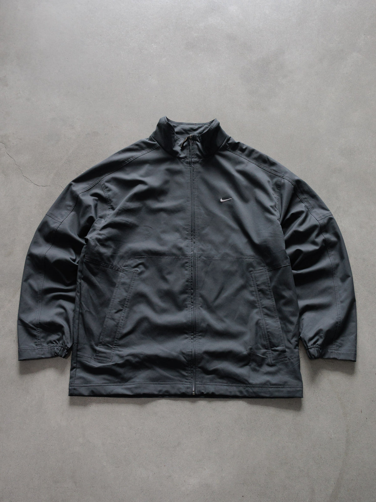 Vintage 00s Grey Nike Windbreaker (L)