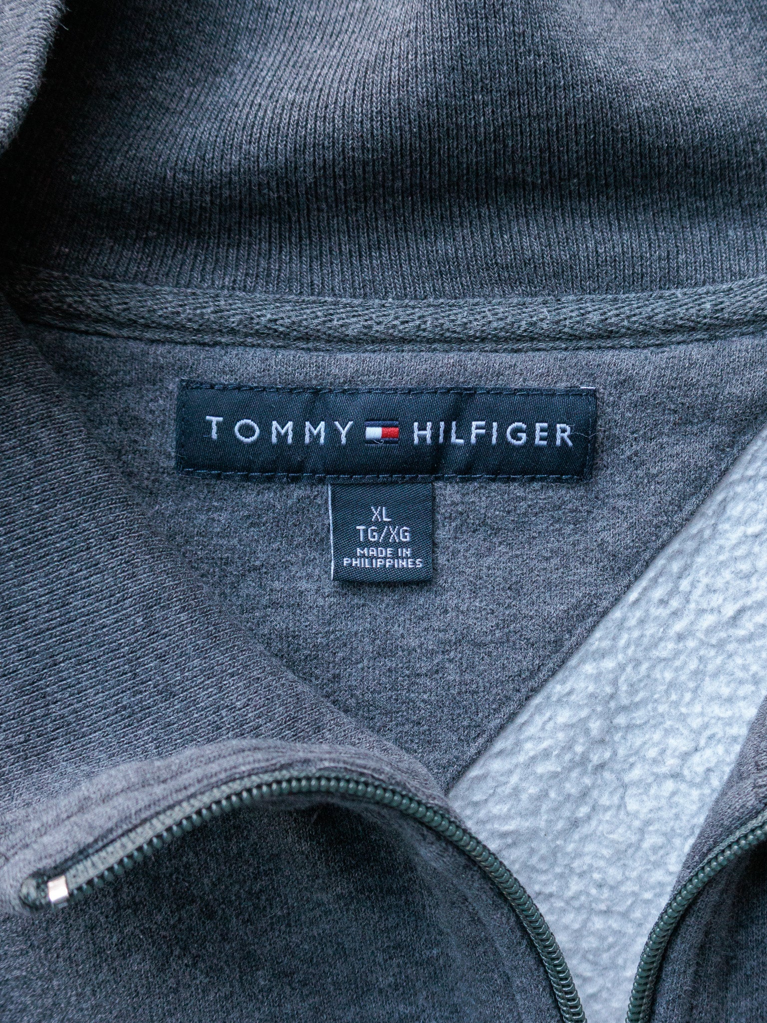 Vintage 00s Grey Tommy Hilfiger Colourblock Full Zip Sweatshirt (XL)