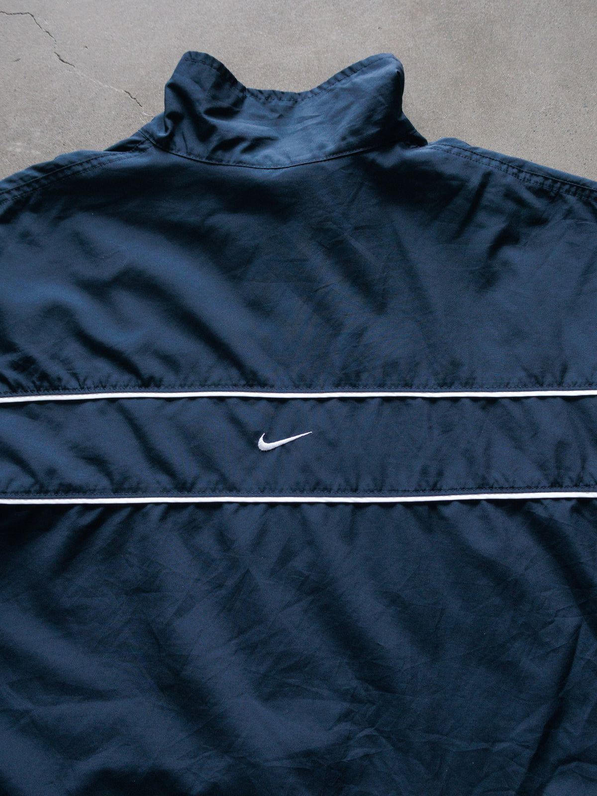 Vintage 00s Navy Nike Windbreaker (L)