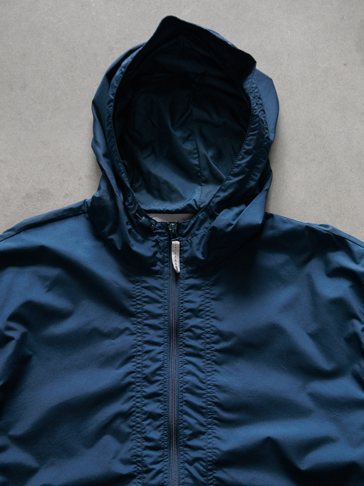 Vintage Navy Nike Windbreaker (XL)
