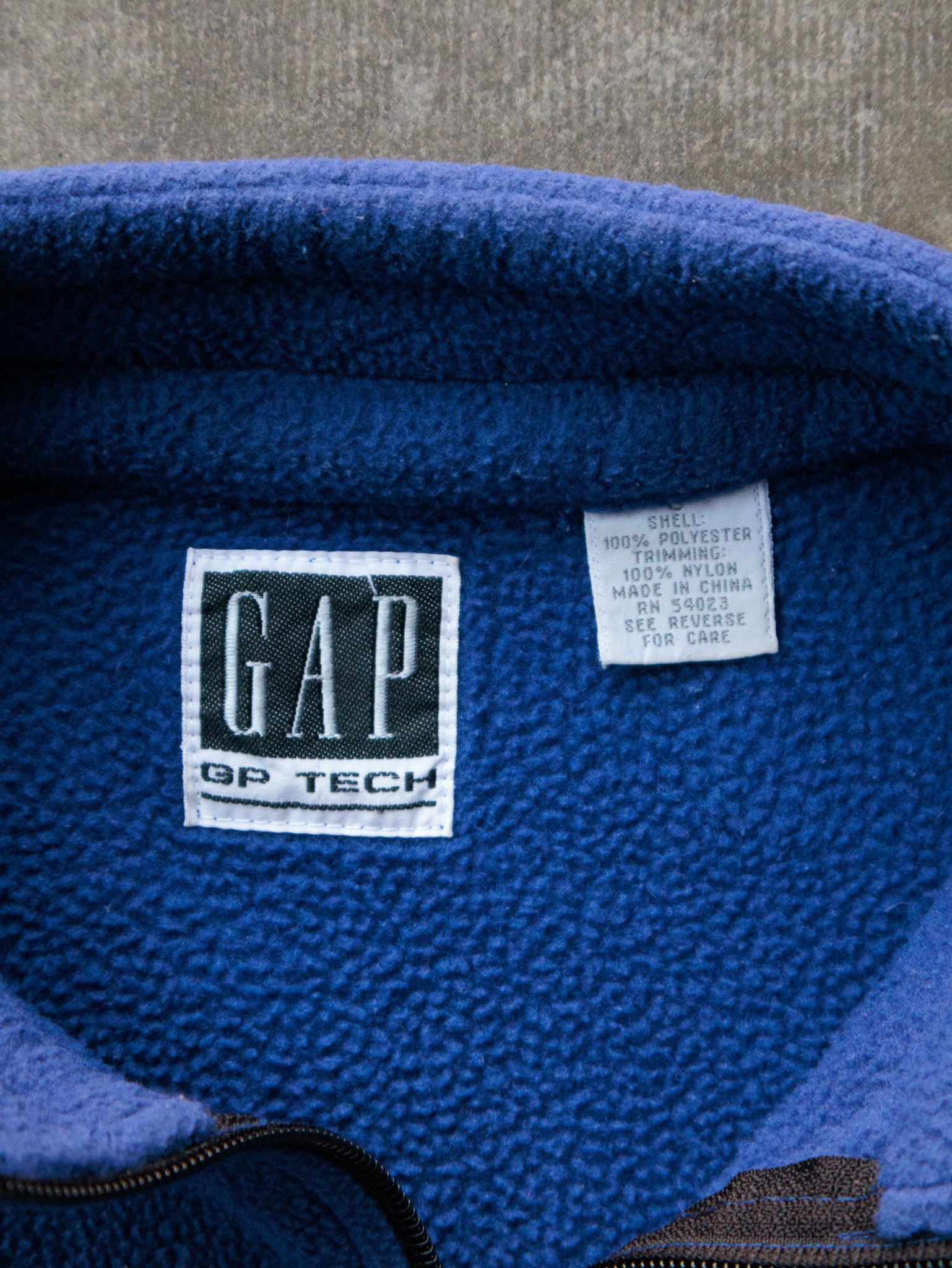 Vintage 90s Blue & Black Gap Quarter Zip Fleece Sweatshirt (S)