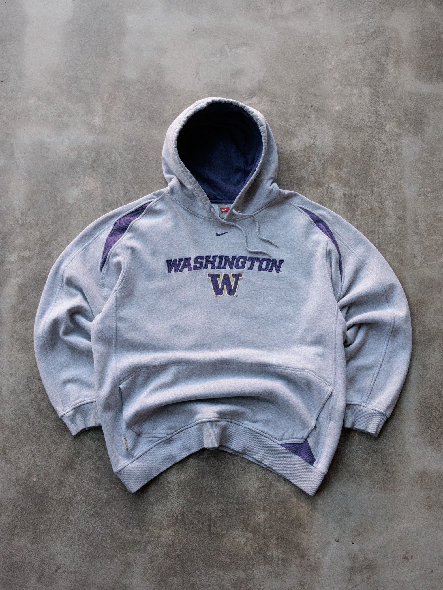 Vintage 00s Grey Nike Washington Huskies Hoodie (XL)
