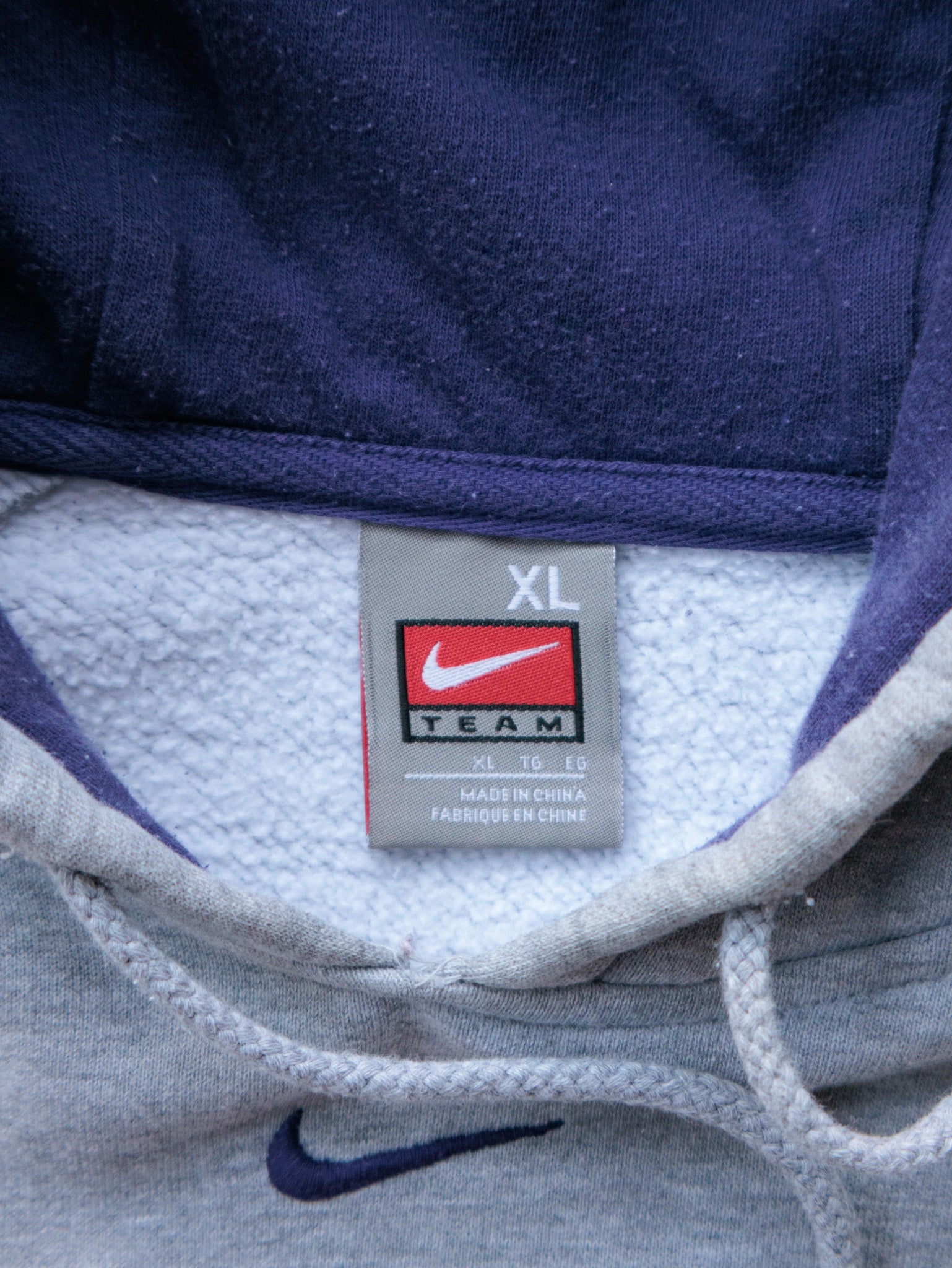 Vintage 00s Grey Nike Washington Huskies Hoodie (XL)