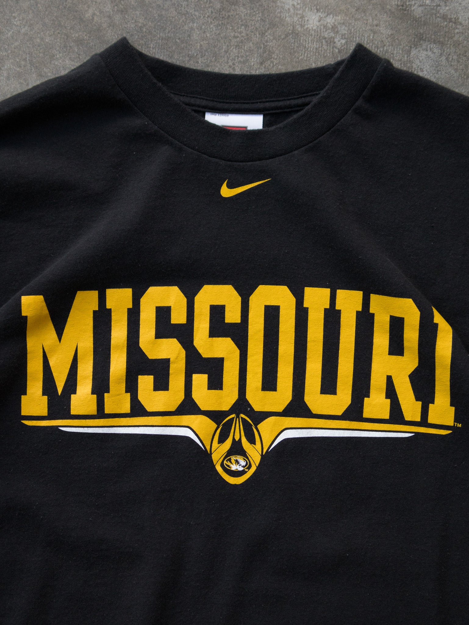 Vintage 00s Nike Missouri Tigers Tee (L)