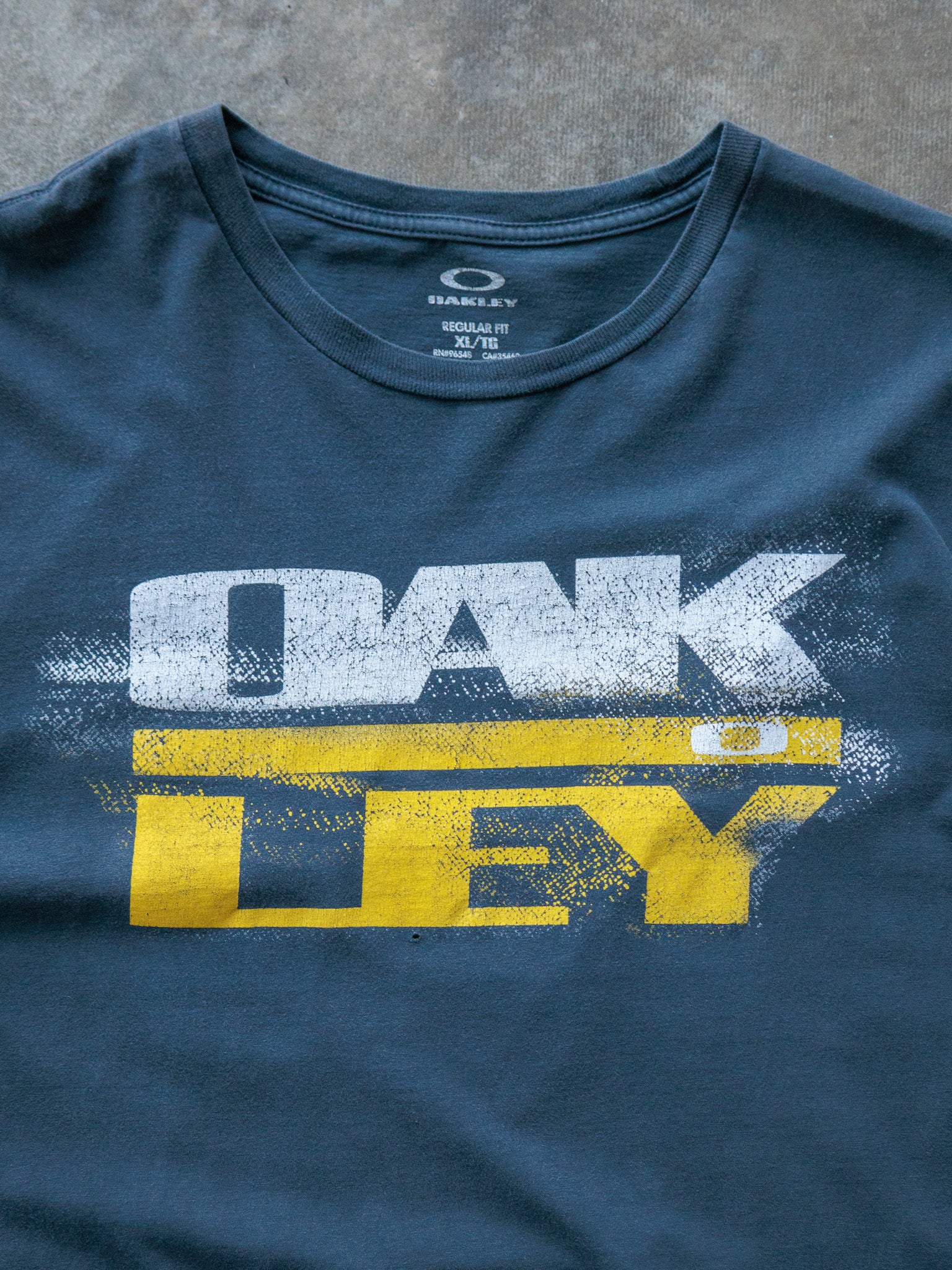 Vintage Navy Oakley Tee (XL)