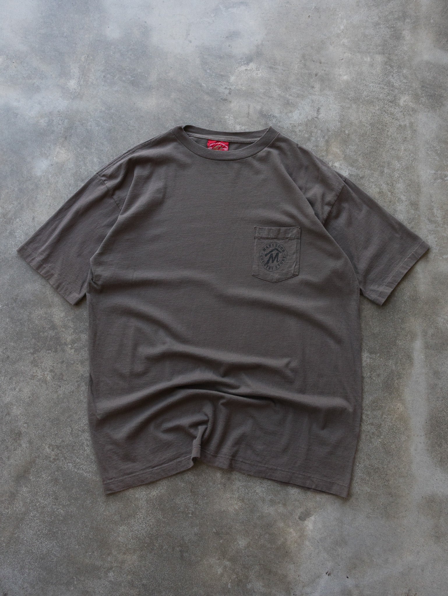 Vintage 90s Marlboro Country Store Pocket Tee (2XL)