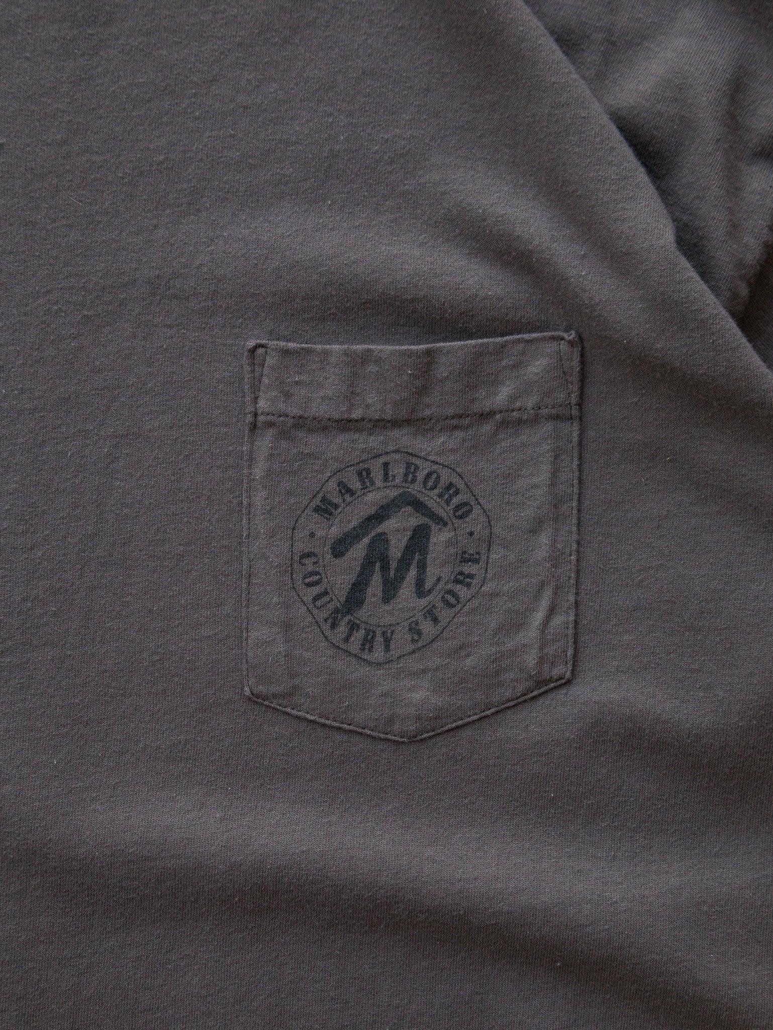 Vintage 90s Marlboro Country Store Pocket Tee (2XL)