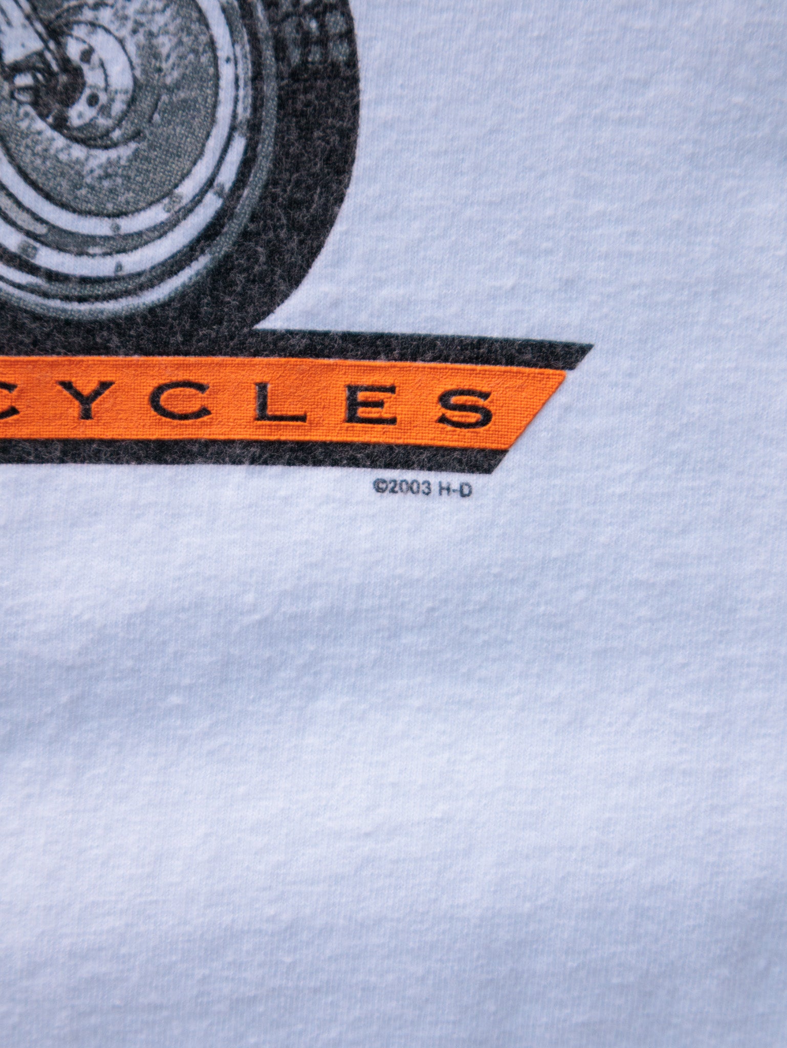 Vintage 2003 White Harley-Davidson Latrobe Pennsylvania Long Sleeve (L)