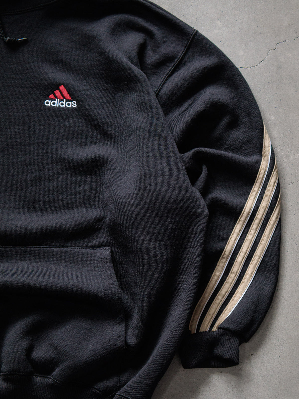 Vintage 90s Black Adidas Hoodie (M)