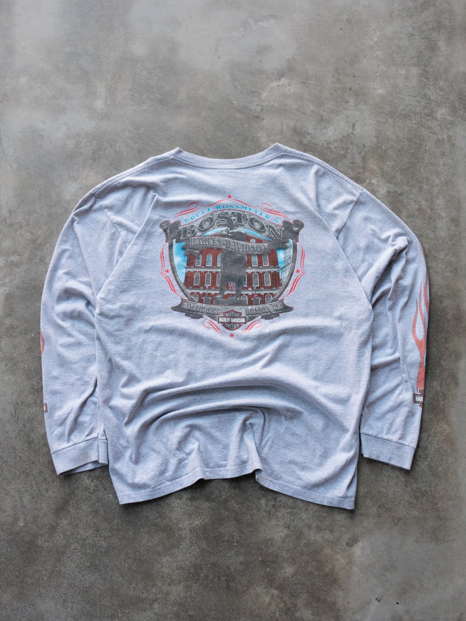 Vintage 2007 Grey Harley-Davidson Boston Massachusetts Long Sleeve (2XL)