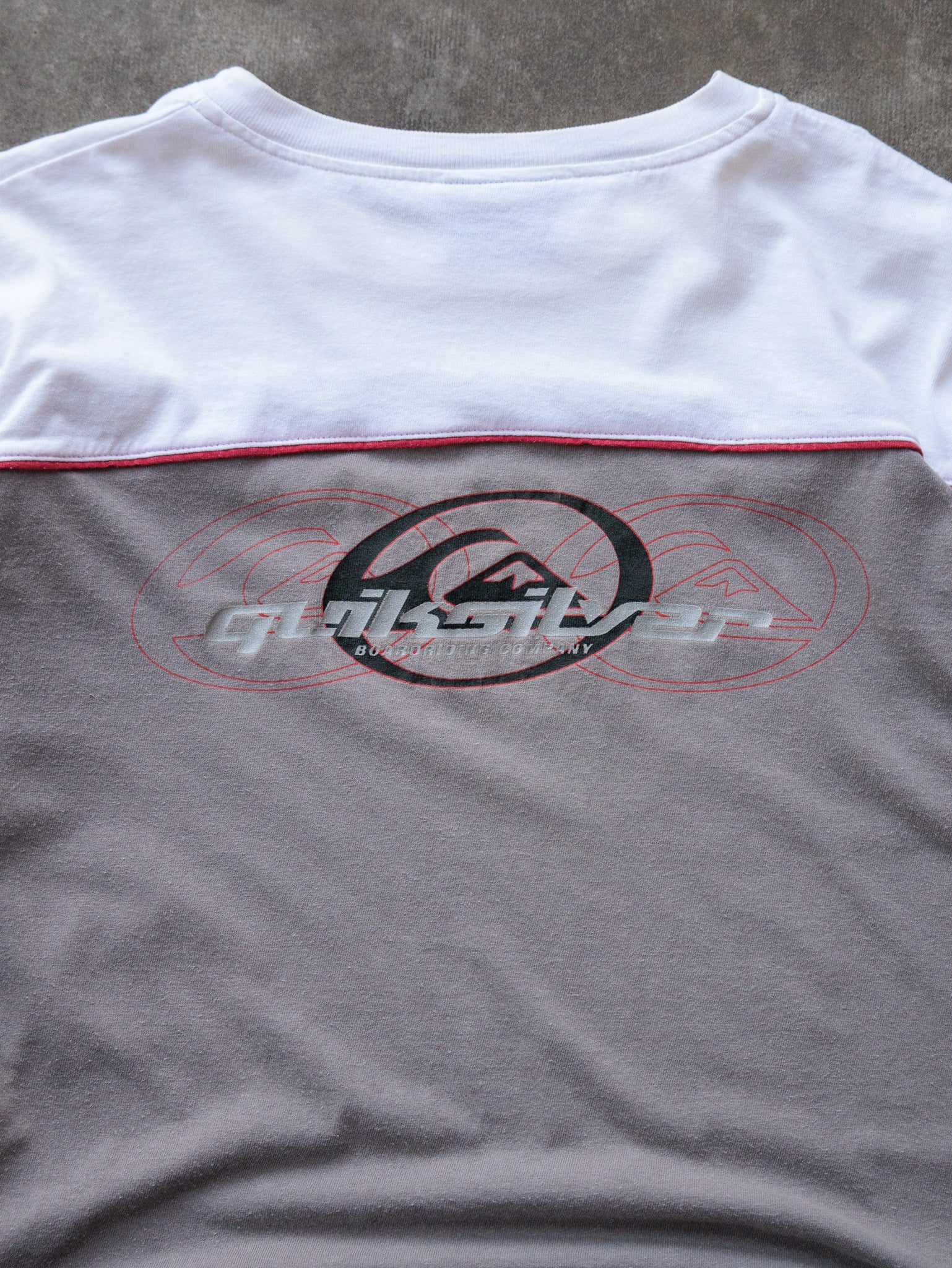 Vintage 00s Grey Quiksilver Long Sleeve Tee (M)