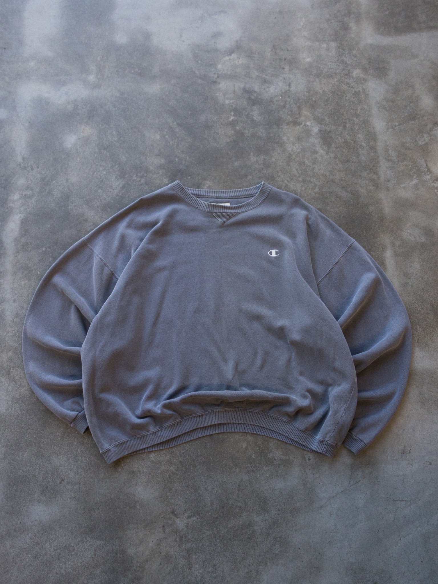 Vintage Grey Champion Sweatshirt (XL)