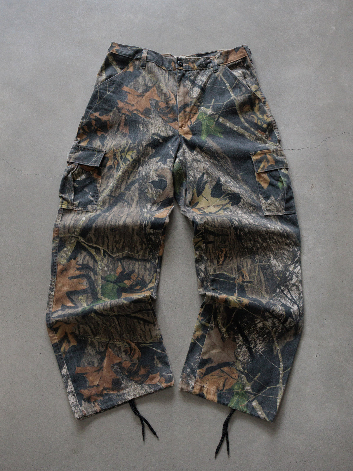 Vintage 00s Brown Mossy Oak Camo Cargo Pants (M)