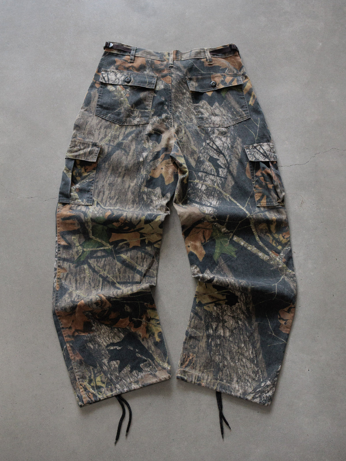 Vintage 00s Brown Mossy Oak Camo Cargo Pants (M)