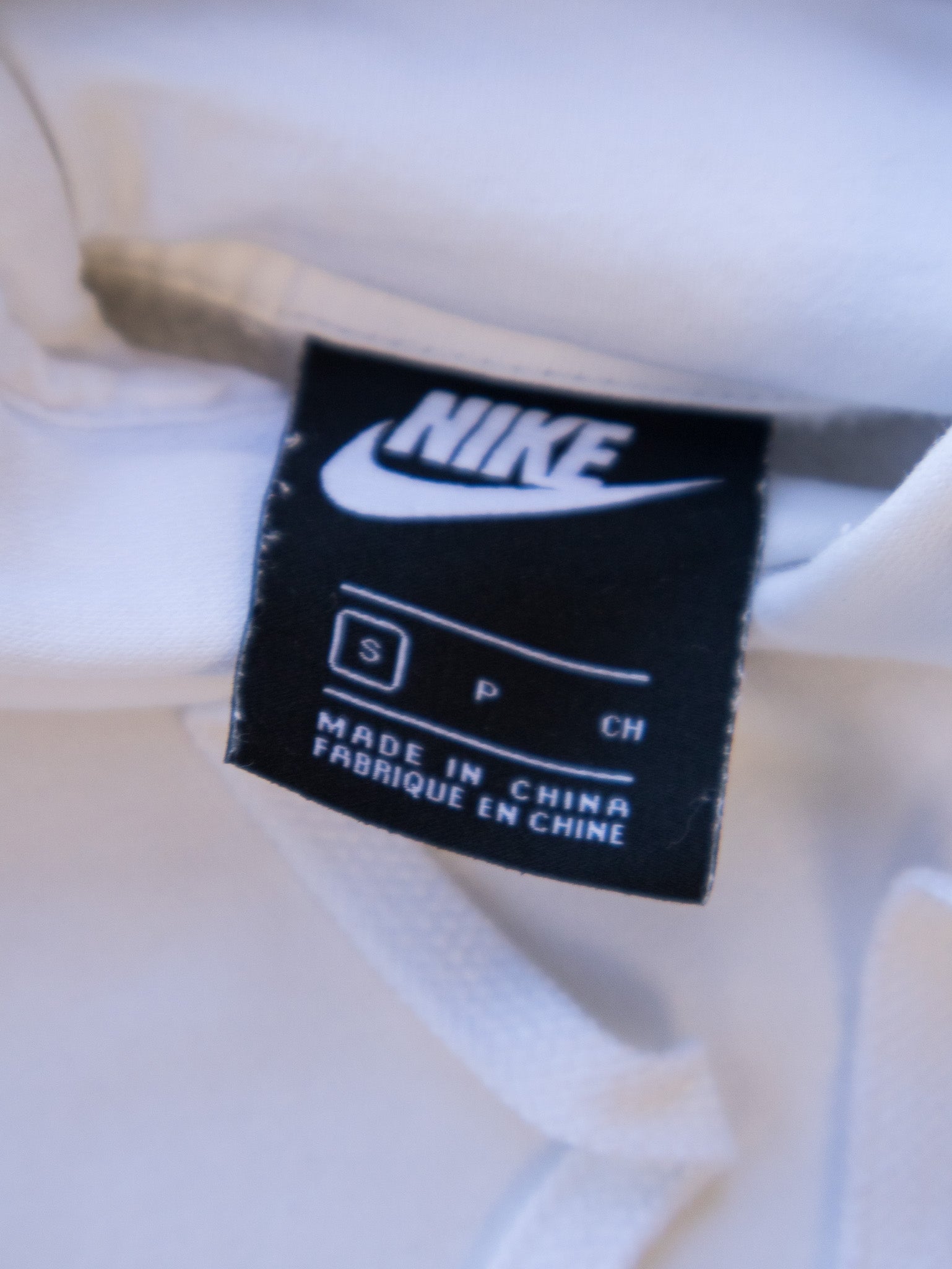 Vintage White Nike Logo Hoodie (S)