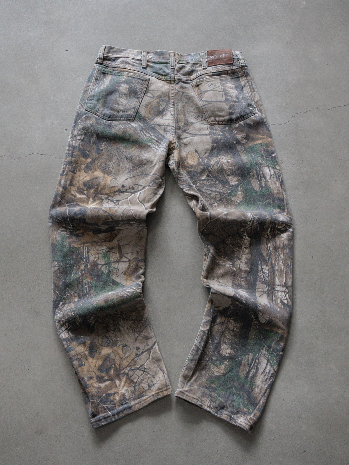 Vintage 90s Brown Realtree Camo Wrangler Pants (W36)