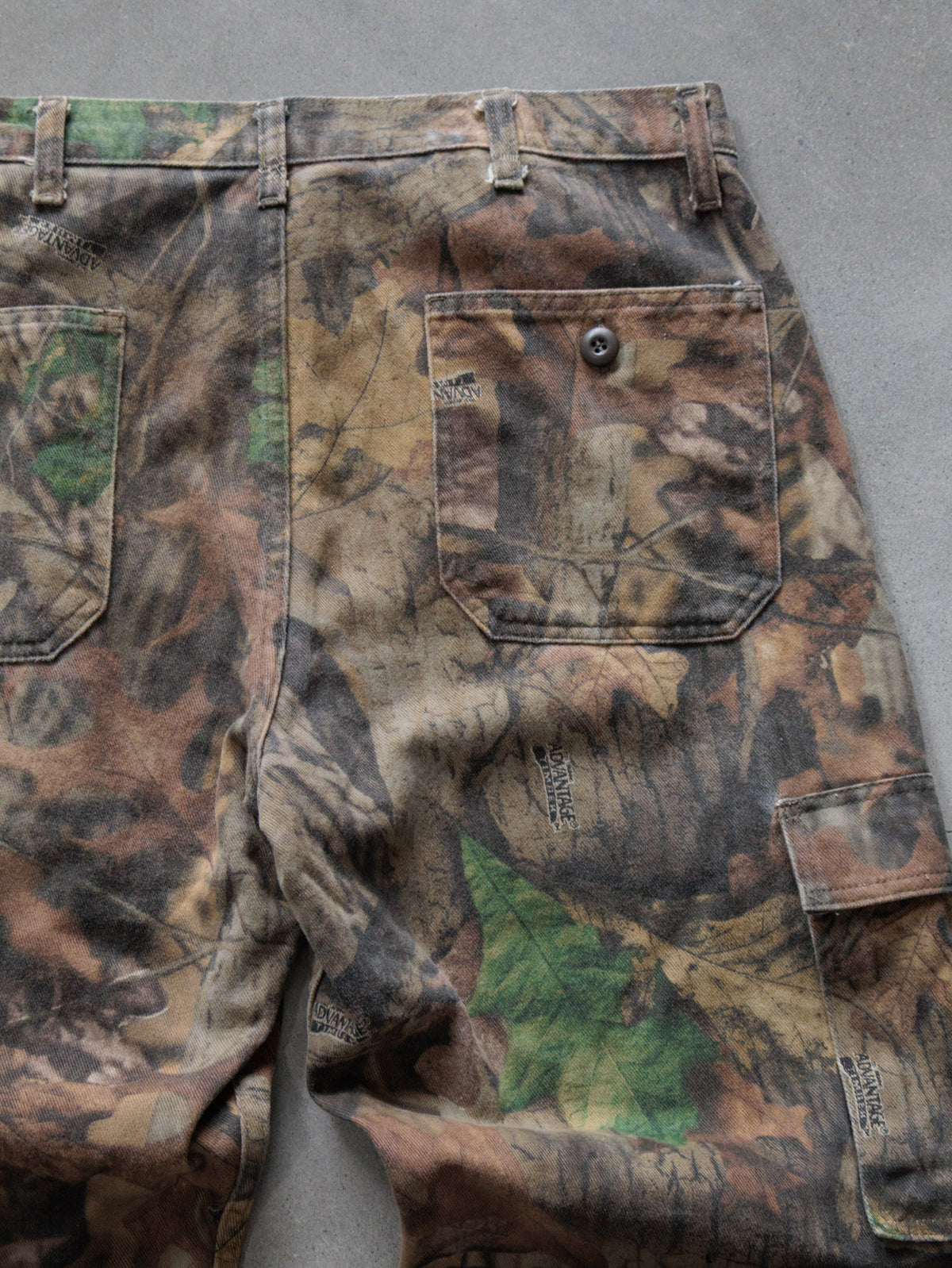 Vintage Brown Advantage Camo Wrangler Cargo Pants (W32)