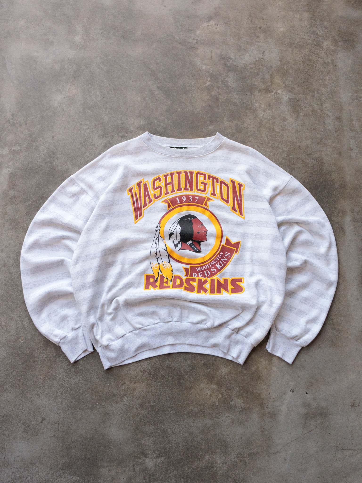Vintage 90s Grey Striped Washington Redskins Sweatshirt (XL)