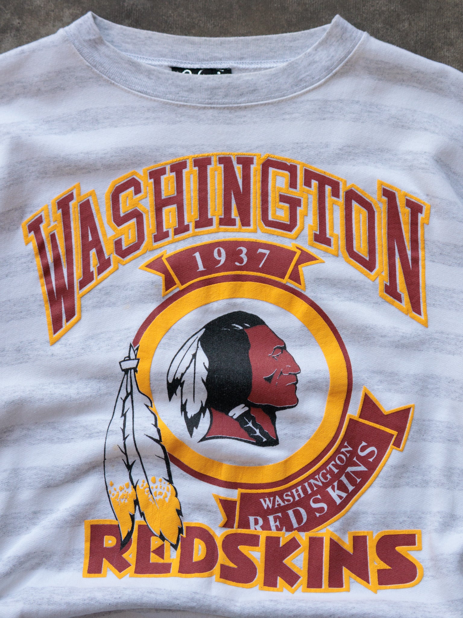 Vintage 90s Grey Striped Washington Redskins Sweatshirt (XL)