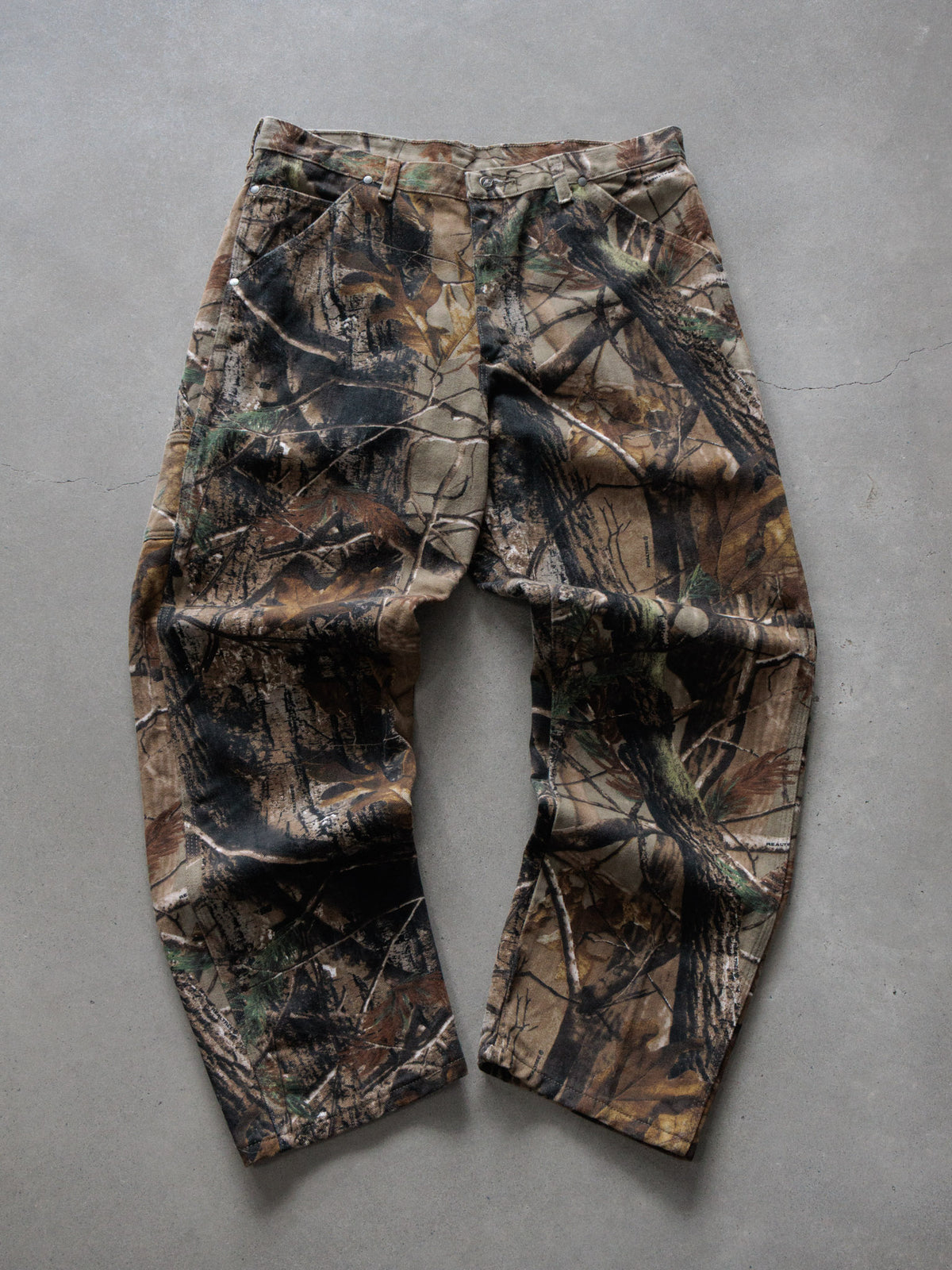 Vintage Brown Realtree Camo Wrangler Cargo Pants (W36)