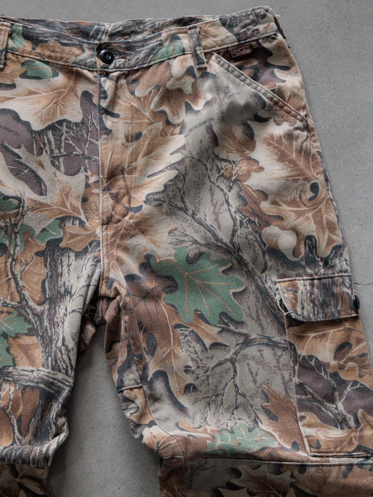 Vintage 90s Brown Advantage Camo Walls Cargo Pants (W38)