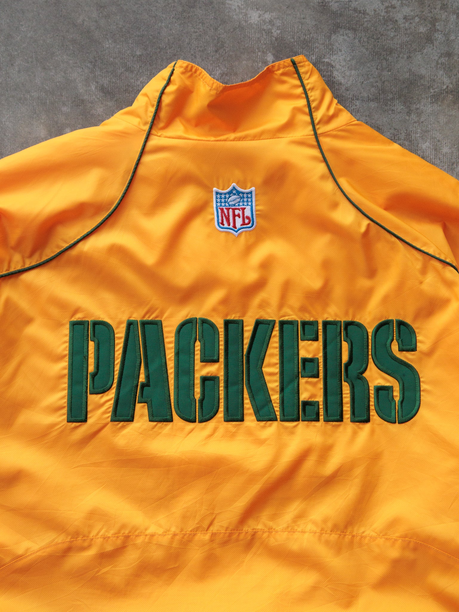 Vintage 00s Yellow Green Bay Packers Reebok Windbreaker (XL)