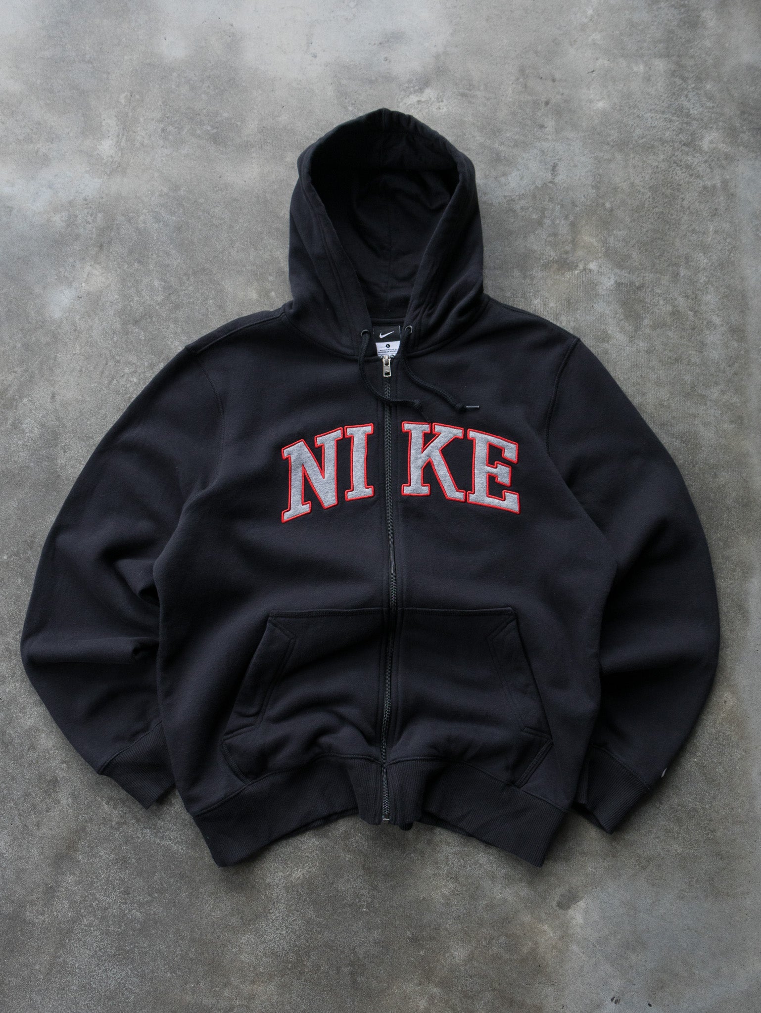 Vintage Black Nike Spell Out Zip Hoodie (L)