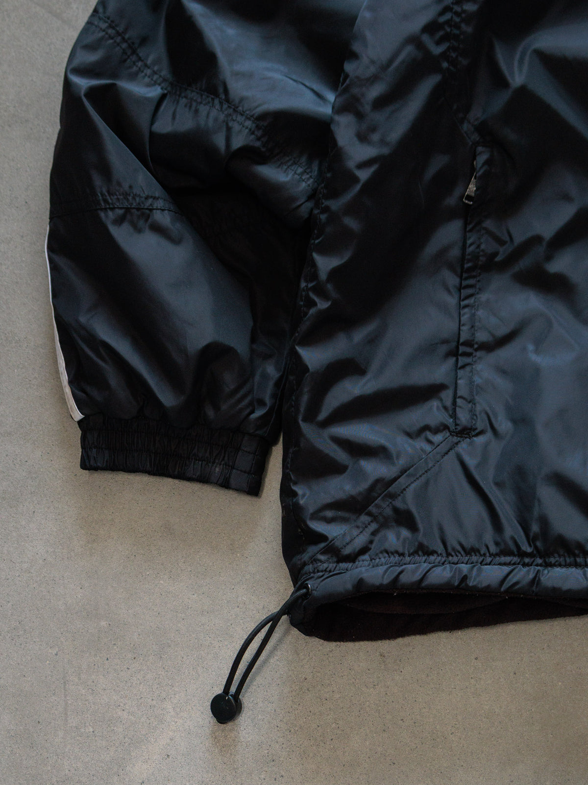 Vintage Black & Brown Adidas Reversible Fleece Jacket (-)