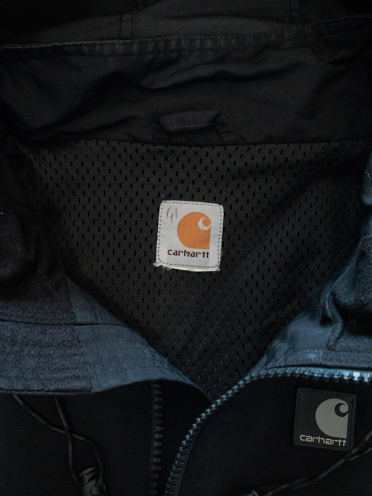 Vintage Black Carhartt Windbreaker (-)