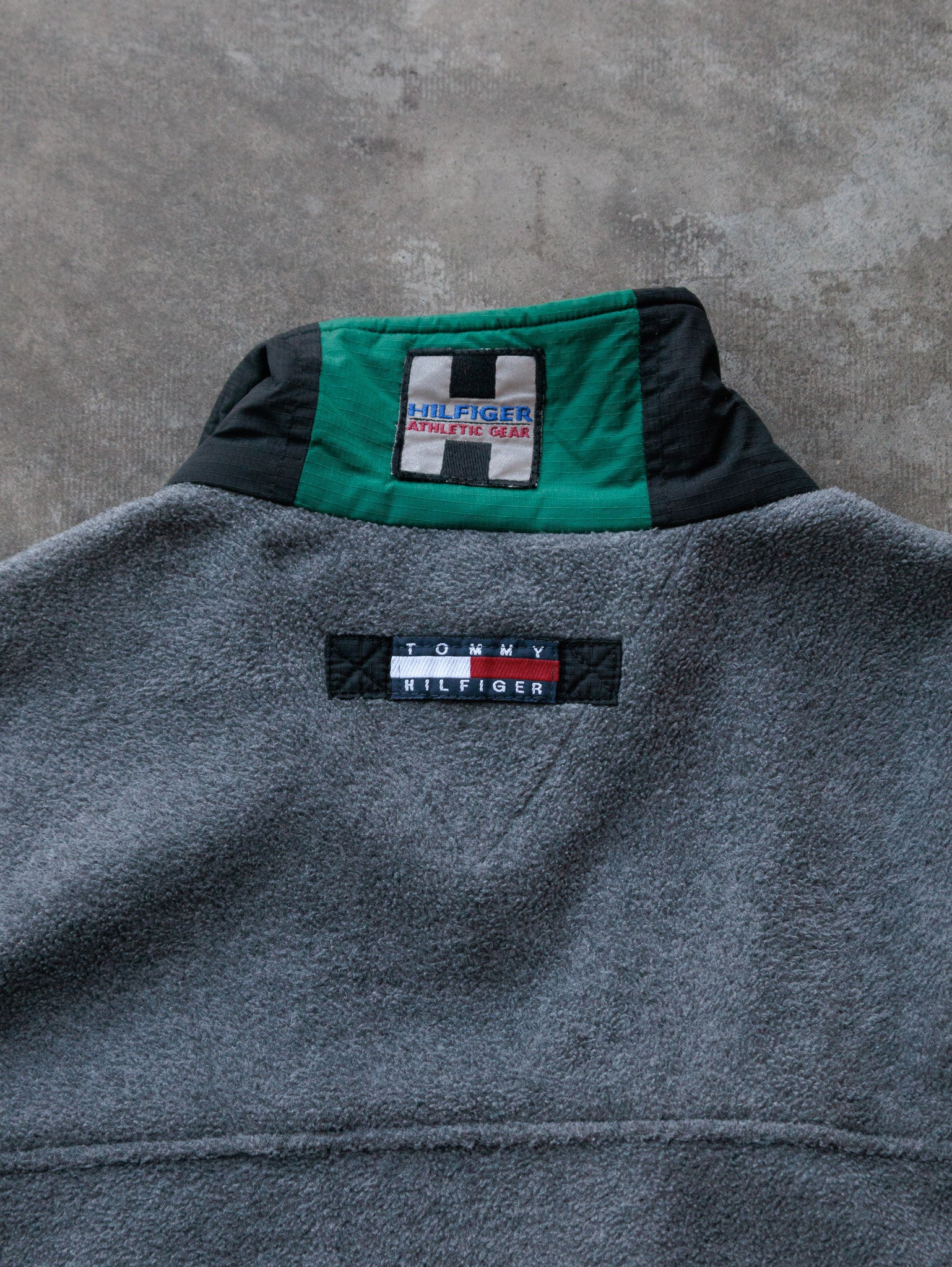 Vintage 90s Grey Tommy Hilfiger Athletic Gear Fleece Vest (M)