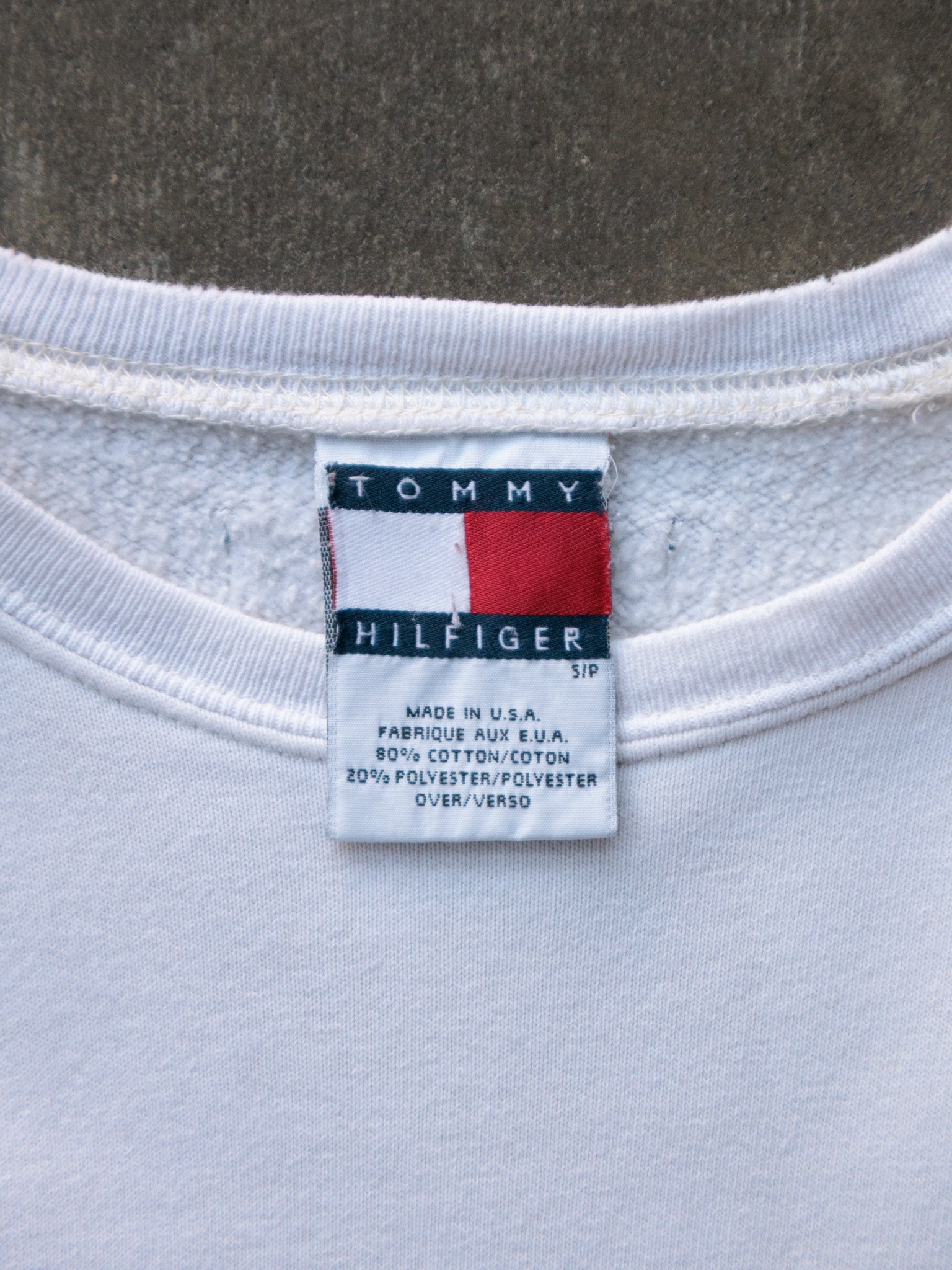 Vintage 90s White Tommy Hilfiger Sweatshirt (S)