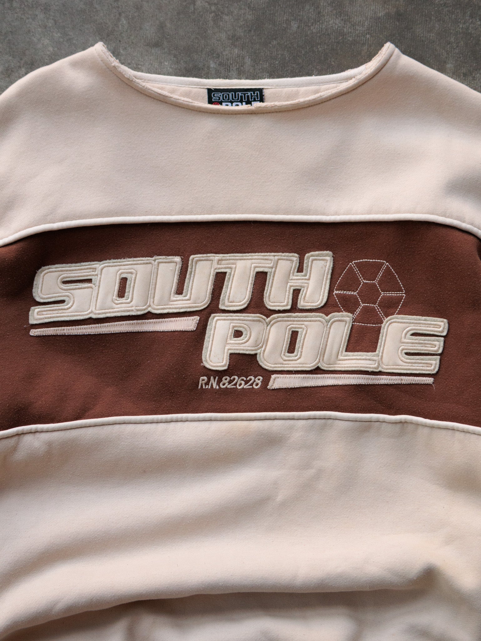 Vintage 00s Beige South Pole Sweatshirt (M)