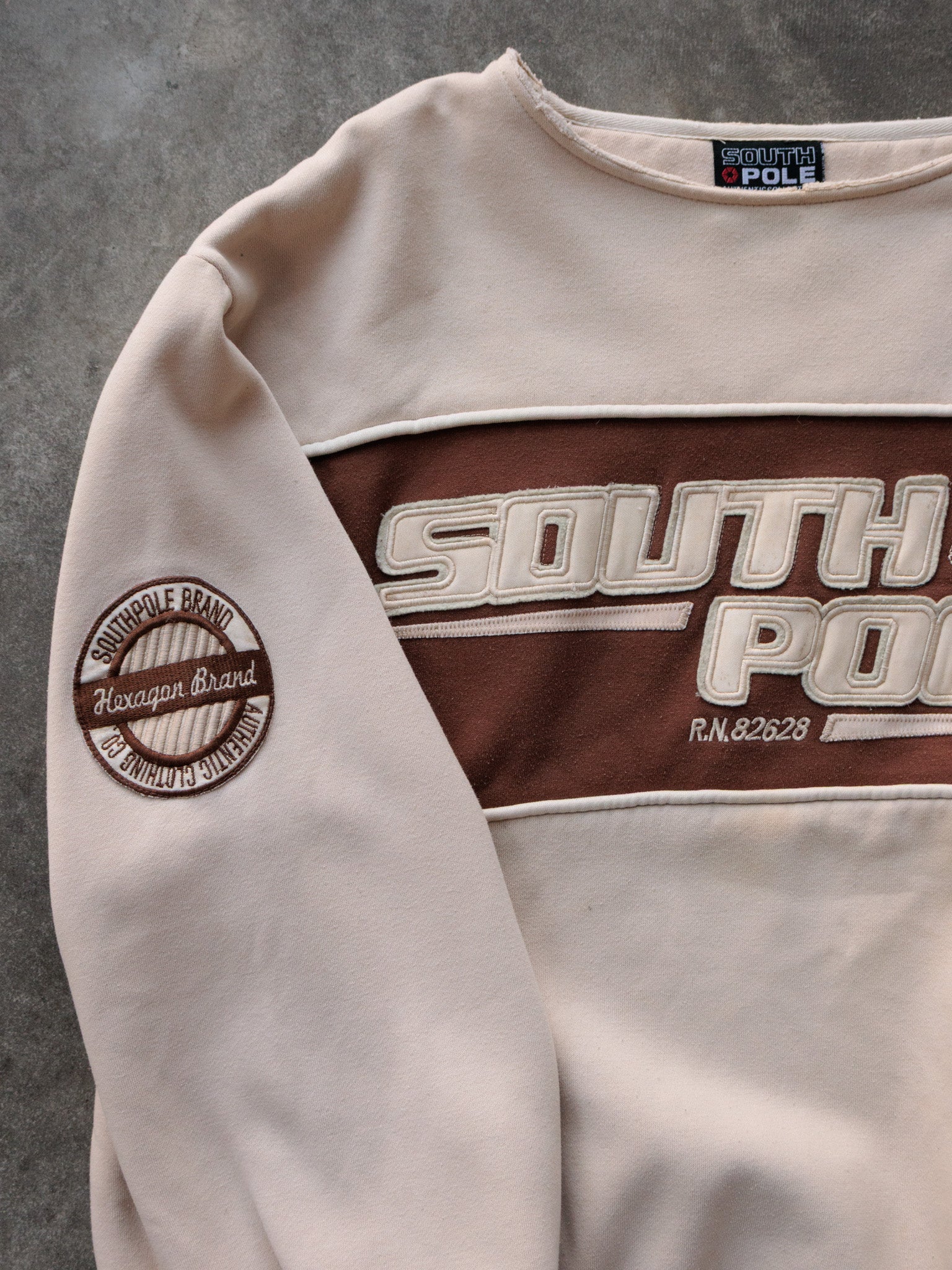 Vintage 00s Beige South Pole Sweatshirt (M)