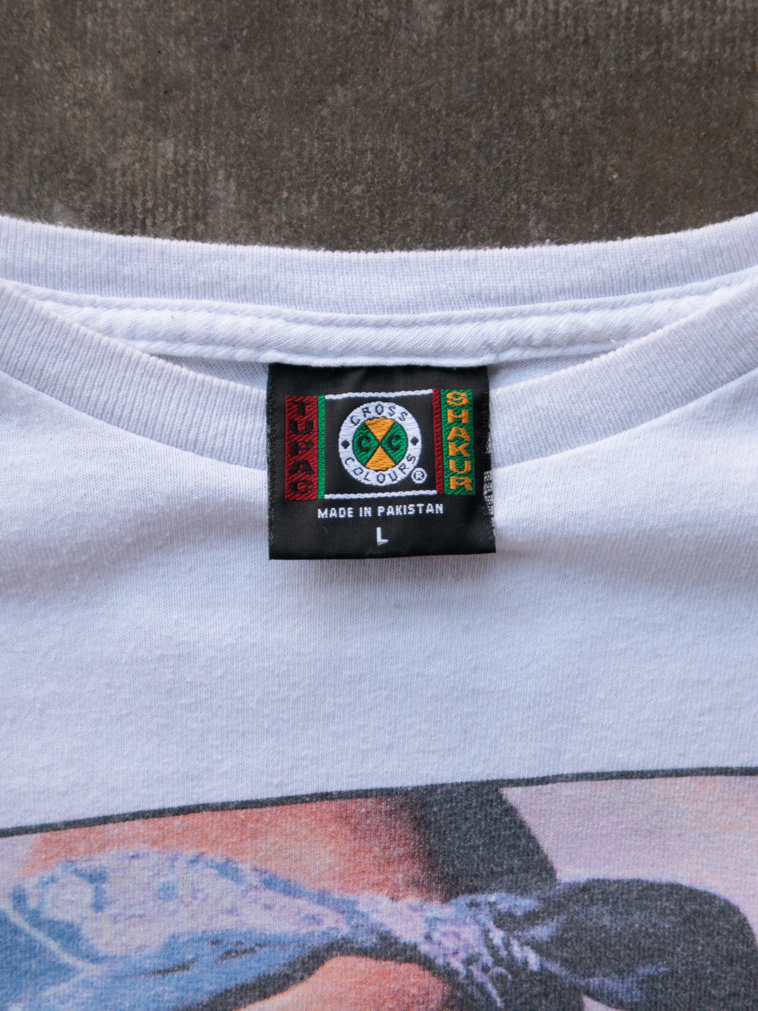 Vintage White Tupac Shakur X Cross Colours Tee (L)