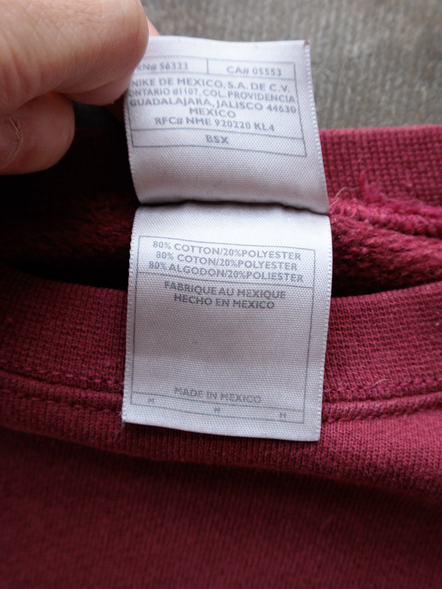 Vintage 00s Burgundy Nike Sweatshirt (M)