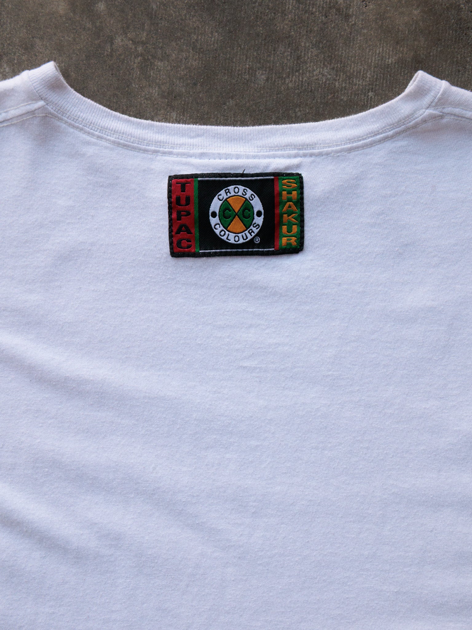 Vintage White Tupac Shakur X Cross Colours Tee (L)