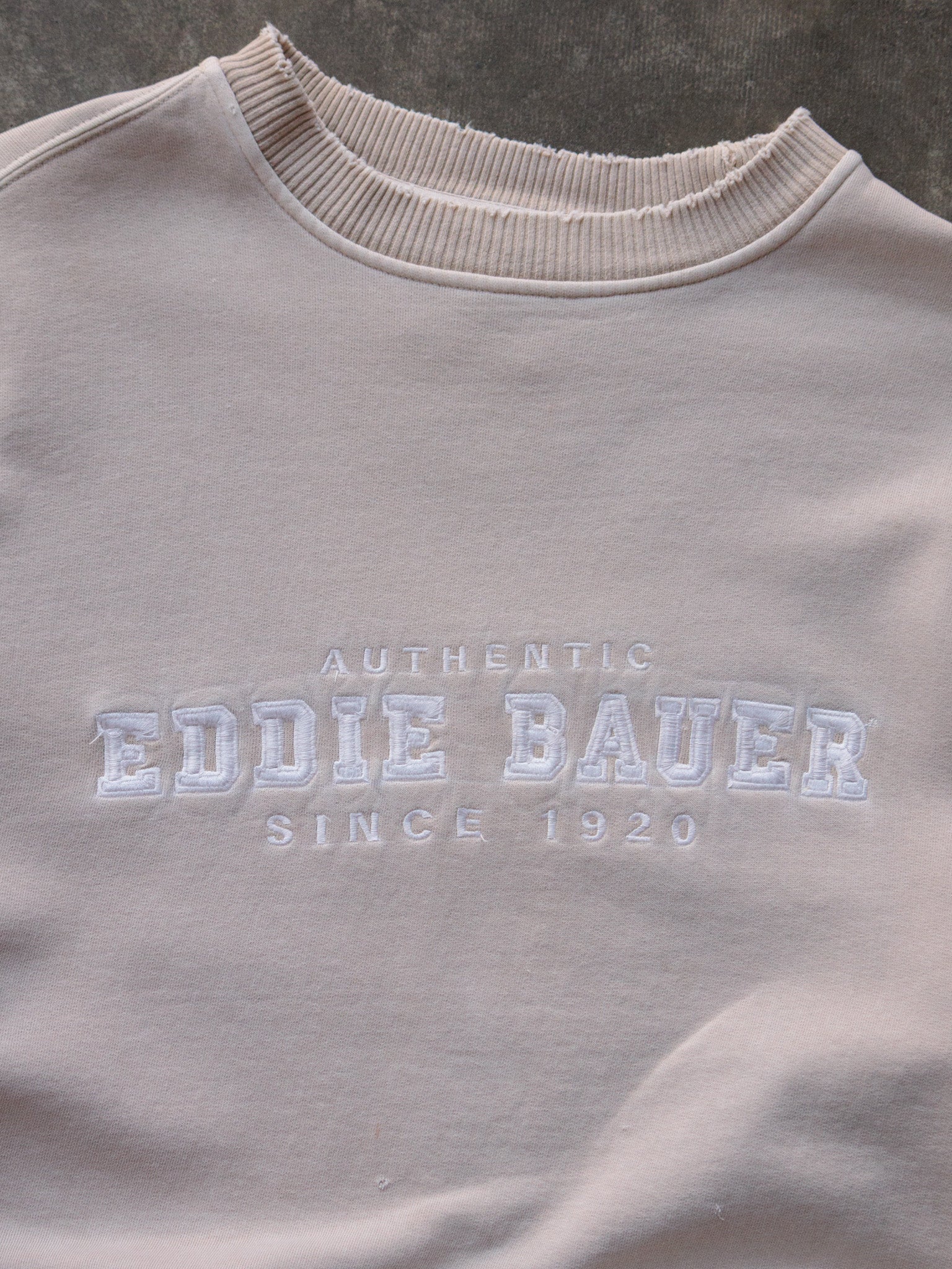Vintage Beige Eddie Bauer Sweatshirt (L)