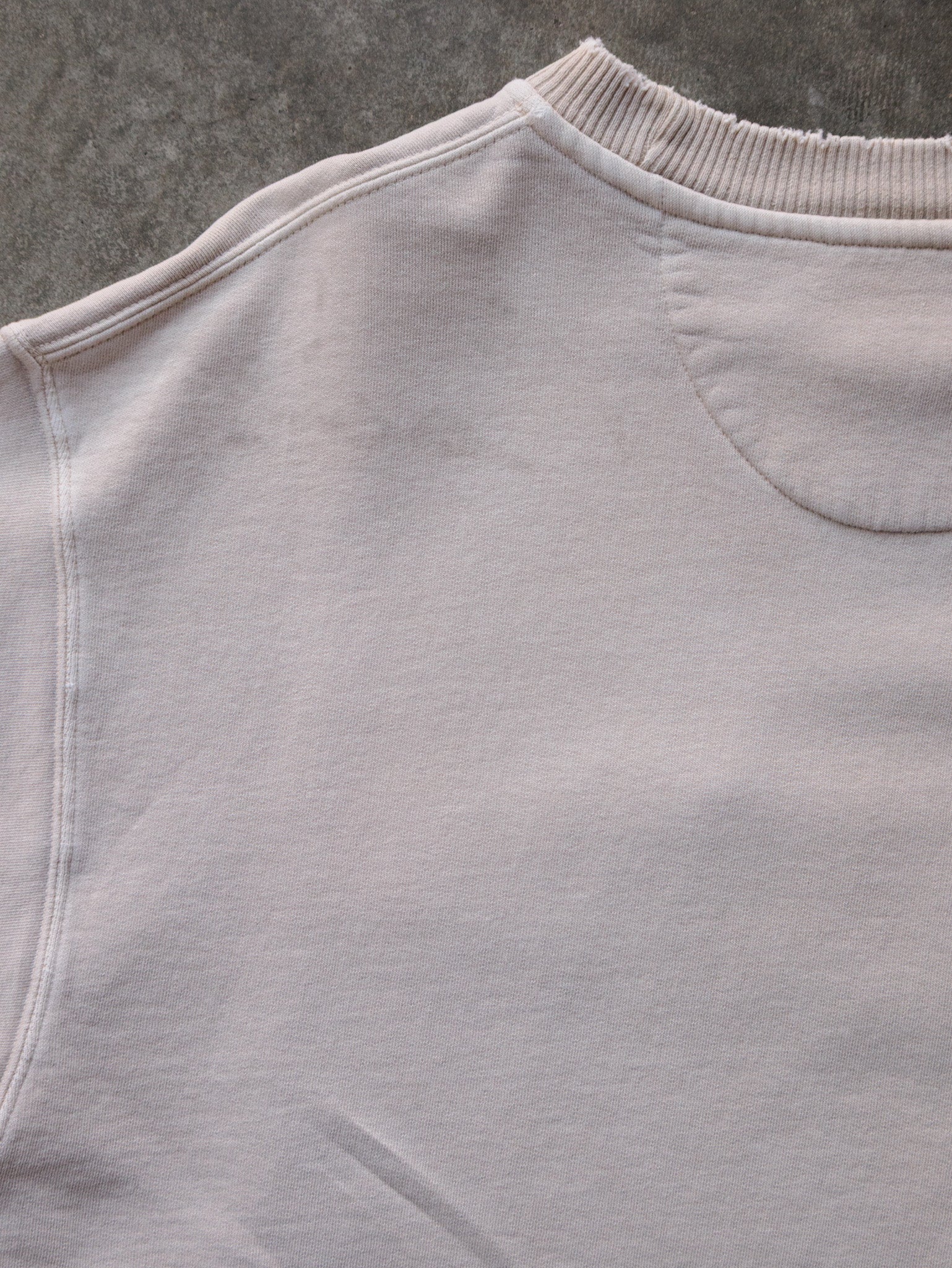 Vintage Beige Eddie Bauer Sweatshirt (L)