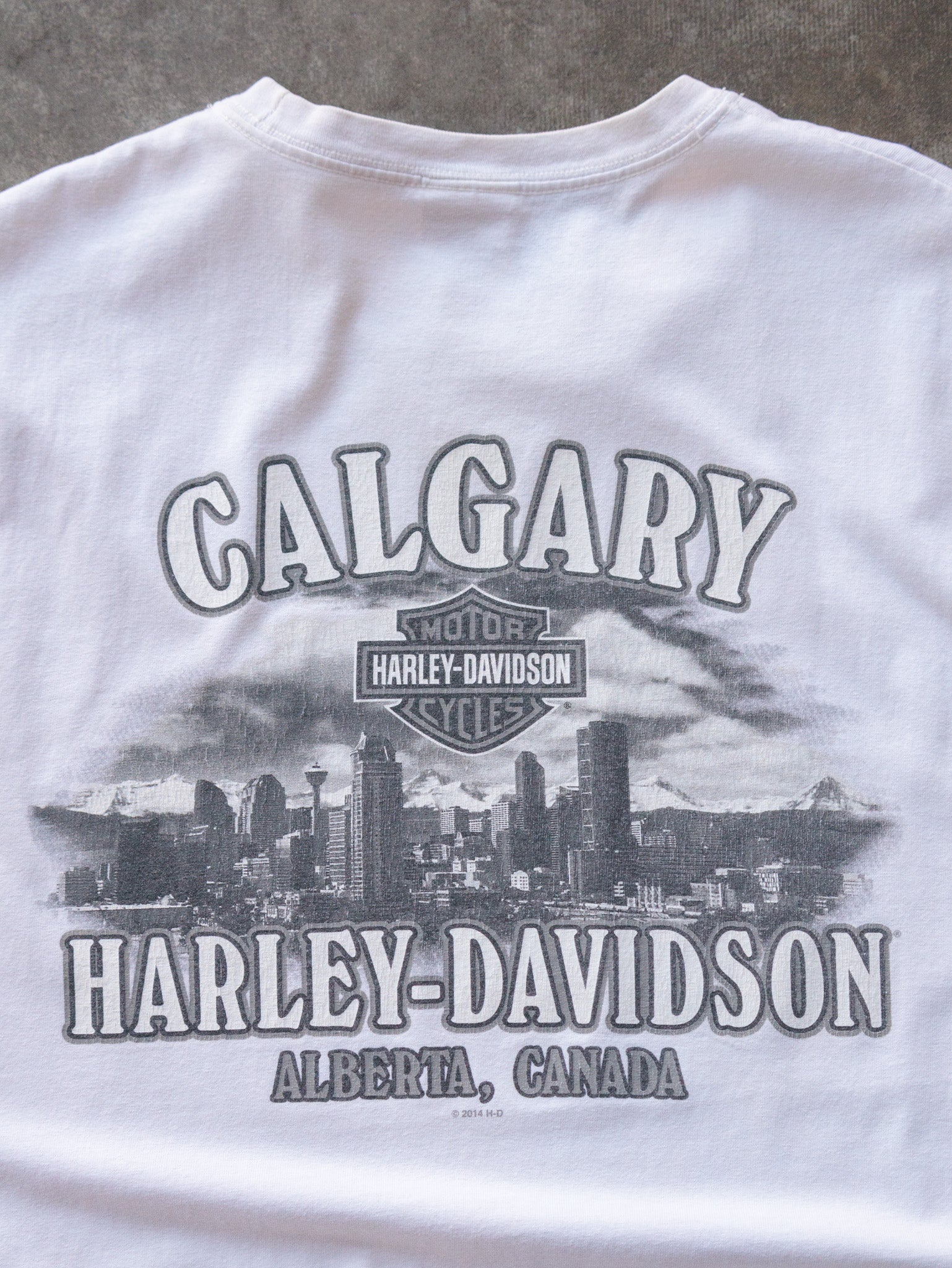 Vintage White Harley-Davidson Calgary Tank (XL)