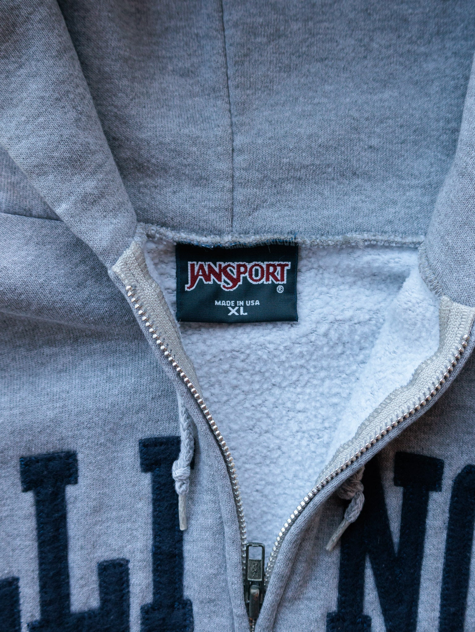Vintage 90s Grey Illinois Zip Hoodie (XL)