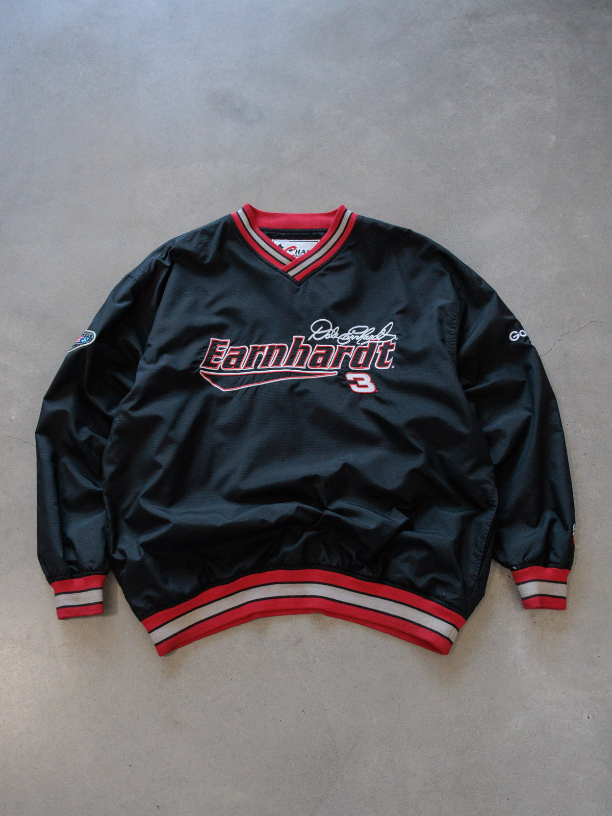 Vintage 00s Black NASCAR Dale Earnhardt Jacket (XL)