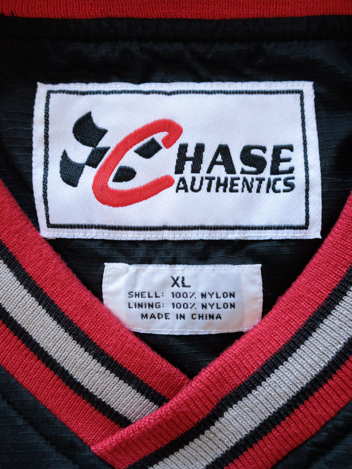 Vintage 00s Black NASCAR Dale Earnhardt Jacket (XL)