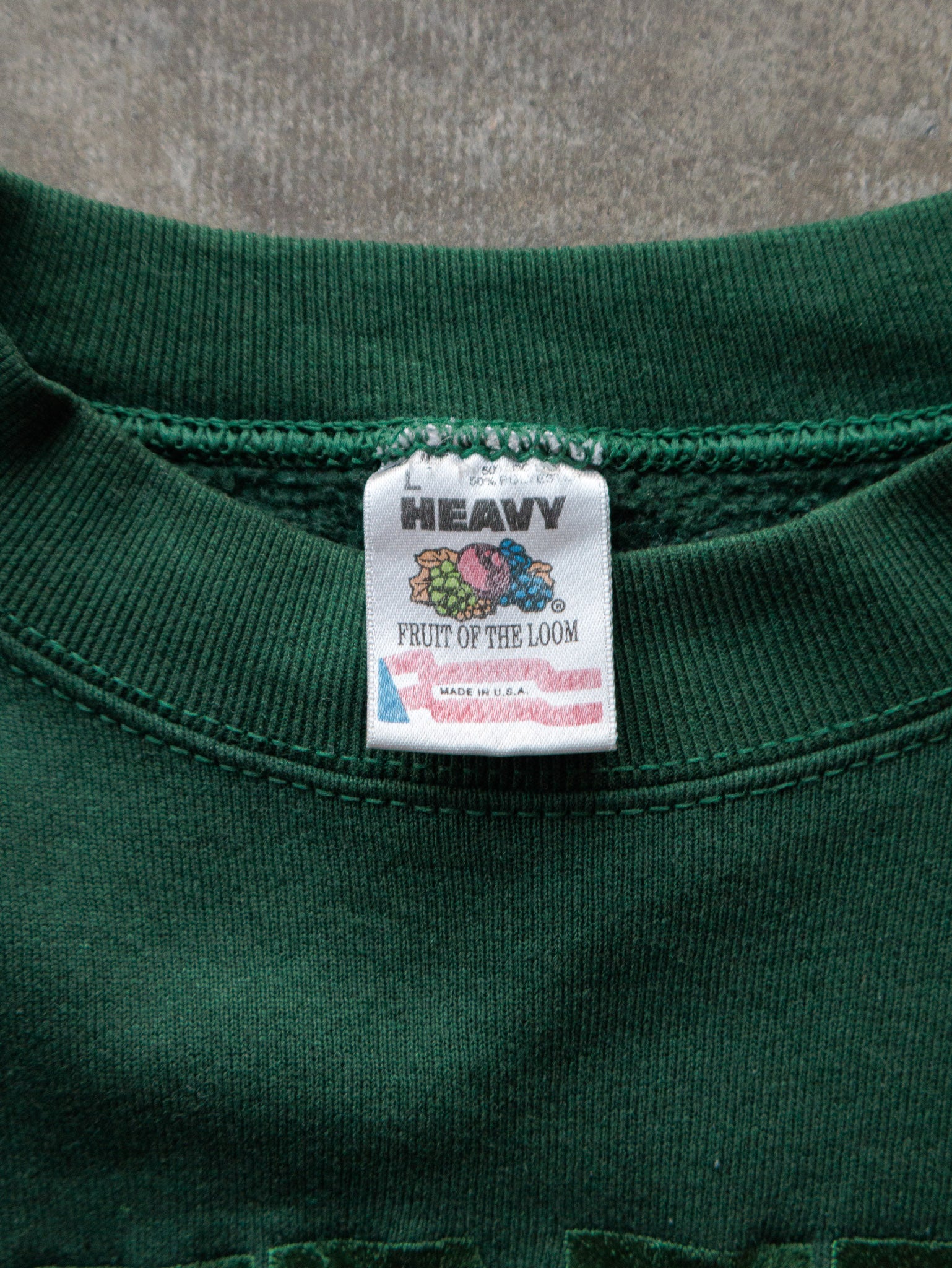 Vintage 90s Green Fighting Sioux Sweatshirt (L)