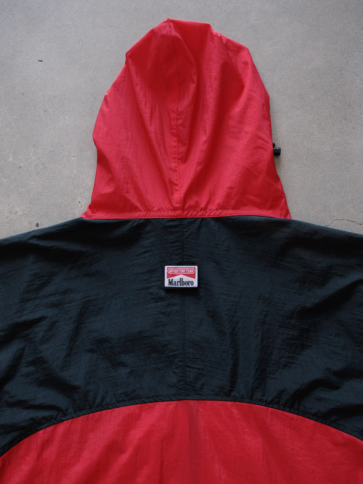 Vintage 90s Red Marlboro Adventure Team Colourblock Windbreaker (L)