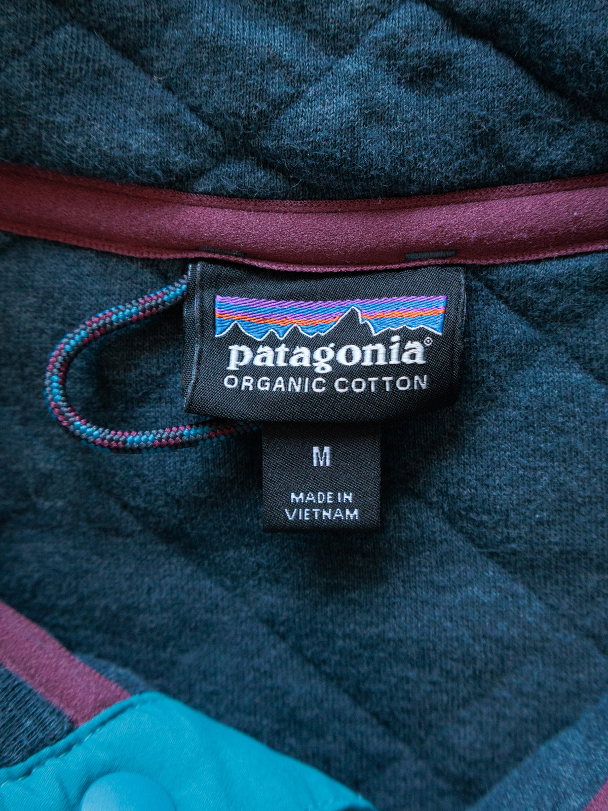 Vintage Navy Patagonia Quilted Snap Sweatshirt (M)